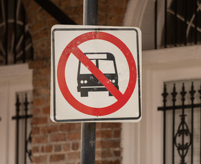 Obraz premium sign says that no trucks are allowed