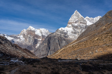 Fototapeta na wymiar Peak 43 or Kyashar peak in Mera region, Nepal