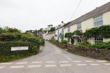 クリークサイドロード（ノス・メイヨー）