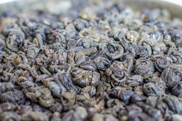 dry leaves of green tea