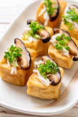 Grilled Tofu with Shitake Mushroom and Golden Needle Mushroom