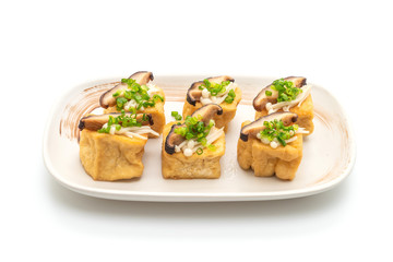Grilled Tofu with Shitake Mushroom and Golden Needle Mushroom