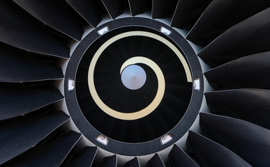 Jet engine fan