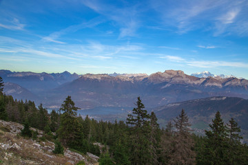 Fototapeta na wymiar Montagne - Semnoz - Annecy