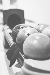 Fototapeta na wymiar Bowling balls lined at the bowling alley