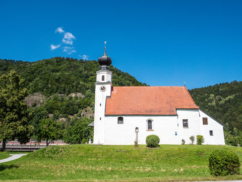 Pfarrkirche in Pyrawang