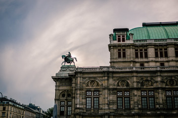 Fototapeta na wymiar Wiener Staatsoper