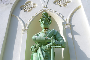 Sculpture of a knight decorating the White Tower.