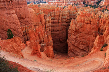 Hiking Trail in Bryce Canyon National Park, Utah, UAS