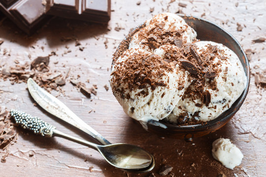 Homemade vanilla ice cream with chocolate chips. Refreshing dessert for gourmets. stracciatella