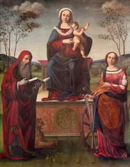 REGGIO EMILIA, Italien - 12. APRIL 2018: Das Gemälde der Madonna auf der Trone mit dem Kind und st. Hieronymus und st. Catherine in Dome von Luigi Anguissola aus dem 16. Jh. © Renáta Sedmáková