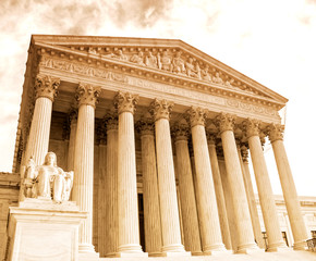 Obraz premium United States Supreme Court Building in Washington DC, USA.
