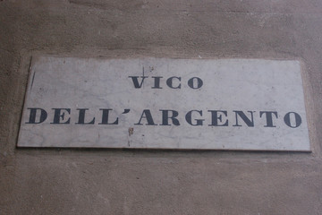 Genoa milepost