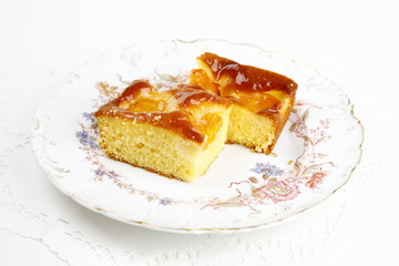 Omas Marillen-Kuchen