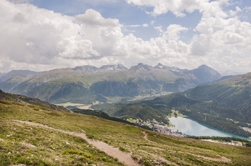 St. Moritz, Corviglia, St. Moritzersee, Stazerwald, Muottas Muragl, Piz Languard, Piz Muragl, Wanderweg, Oberengadin, Seenplatte, Sommer, Alpen, Graubünden, Schweiz