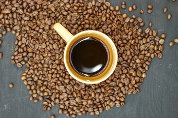 Naklejka premium Roasted Coffee Beans