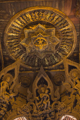 Obraz premium Temple of Thailand, Sanctuary of Truth, (Prasat Sut Ja-Tum)