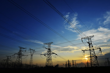The power supply facilities of contour in the evening