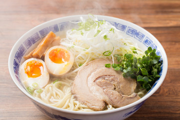 塩ラーメン