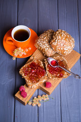 buns with jam and tea