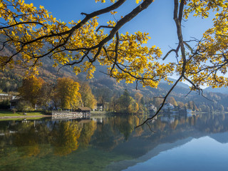 Autumn at Lake Kochel or Kochelsee Lake, Kochel am See, Upper Bavaria, Bavaria, Germany, Europe