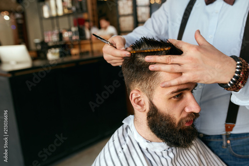 Men Haircut Barber Cutting Man S Hair In Barber Shop