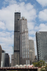 Fototapeta na wymiar Building view from Chicago River