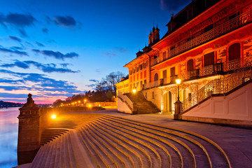 Fototapety na wymiar - Fototapeta24.pl