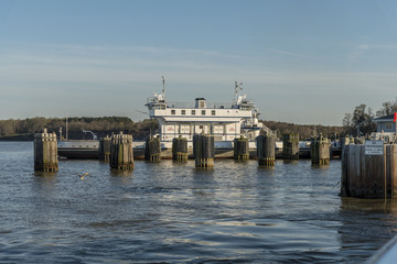 Fototapeta na wymiar Ferry dock pier