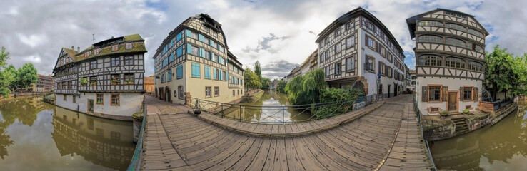 Fototapeta na wymiar Strassburg Elsass Panorama Gerberviertel 360 Grad