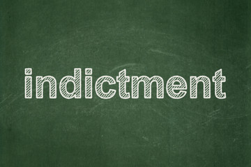 Obraz premium Law concept: text Indictment on Green chalkboard background