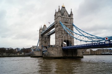 Obraz na płótnie Canvas Tower bridge