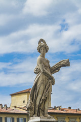 Fototapeta na wymiar Statua della Estate at Ponte Santa Trinita in Florence