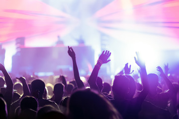 Picture of dancing crowd at music festival