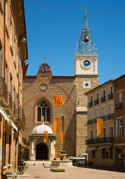 Image of stone gothic church in Perpignan