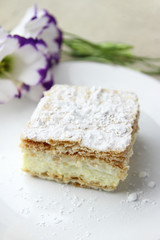 Vanilla cream cake