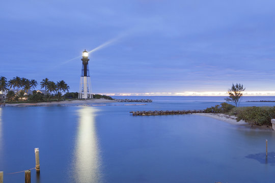 Hillsboro Inlet Lighthouse