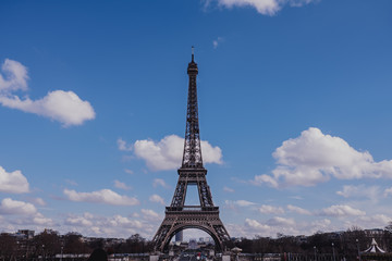 Fototapeta na wymiar Eifell Tower and blue sky, Paris