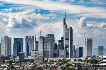Frankfurt am Main, Skyline, Deutschland, Banken, Commerzbank, Skyskraper, City, Wolken, Business © Roland-Guido Marx