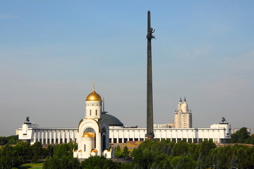Fototapeta na wymiar The Victory monument, church and obelisk on Poklonnaya hill in Moscow on a summer day