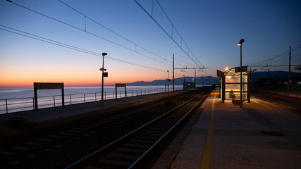 Fototapeta na wymiar Küstenort in Sizilien bei Sonnenaufgang