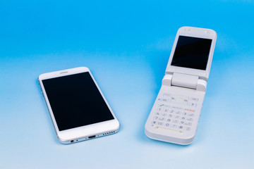スマートフォン or ガラケー