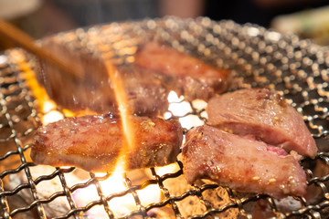 焼き肉・炭火・七輪