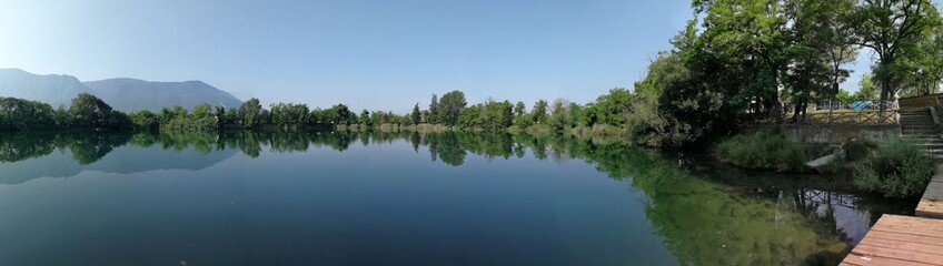 Fototapeta na wymiar Telese - Panoramica del lago