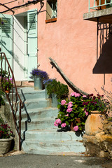 Fototapeta na wymiar Pink provence house