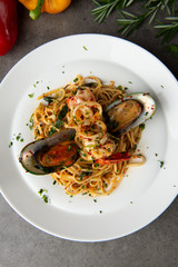 aglio olio spaghetti with seafood top shot