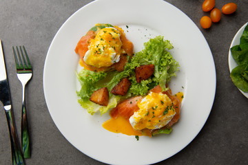  egg  benedictwith salmon and poached egg