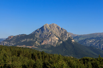 The extraordinary route around El Pedraforca.