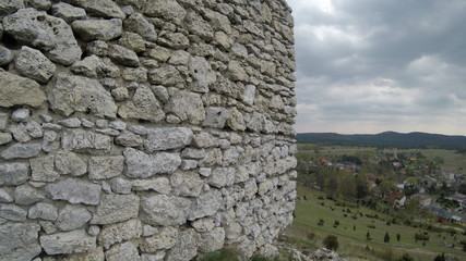 jura krakowsko-częstochowska, białe skały wapienne © Arkadiusz