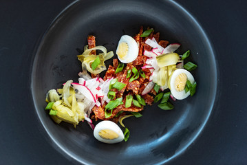 salad with egg